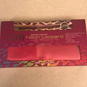 i.CHI limited edition flat iron